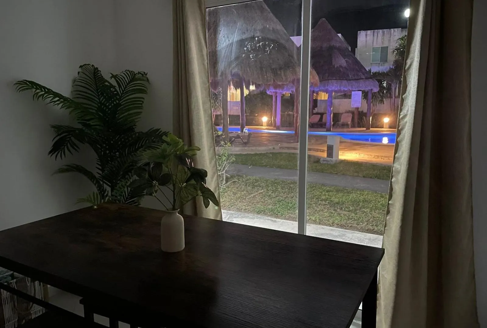 Departamento Cancun Desatadora Apartment