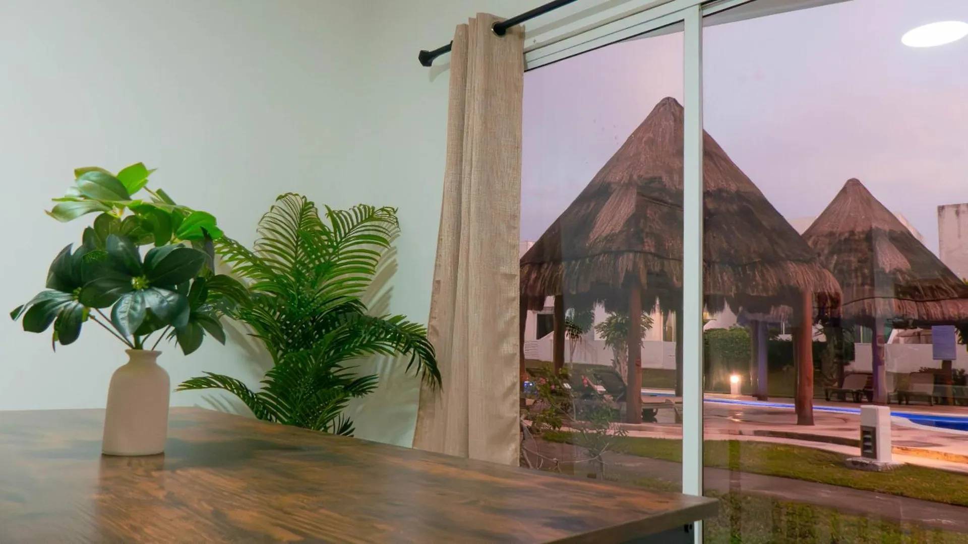 Departamento Cancun Desatadora Apartment